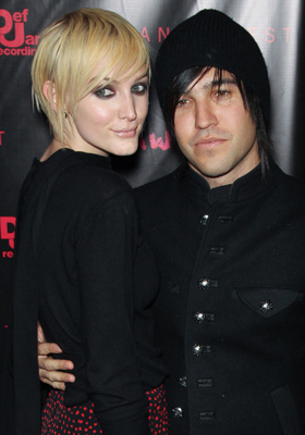 Ashlee Simpson, Ashlee Simpson-Wentz, Pete Wentz, divorce, divorcing, split, breakup, break, up, pictures, picture, photos, photo, pics, pic, images, image, hot, sexy, latest, new, 2011