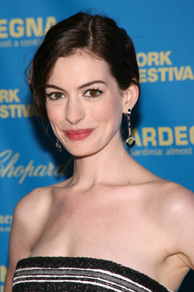 Anne Hathaway